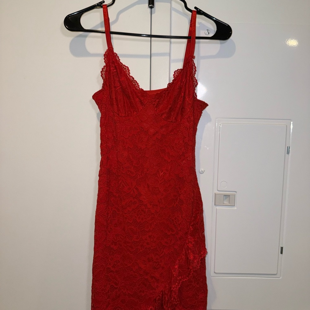 Elegant Red Lace Dress